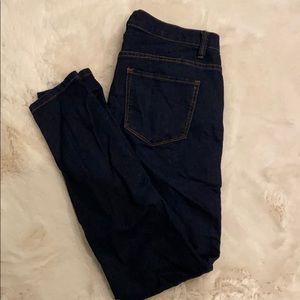 Dark wash skinny jeans